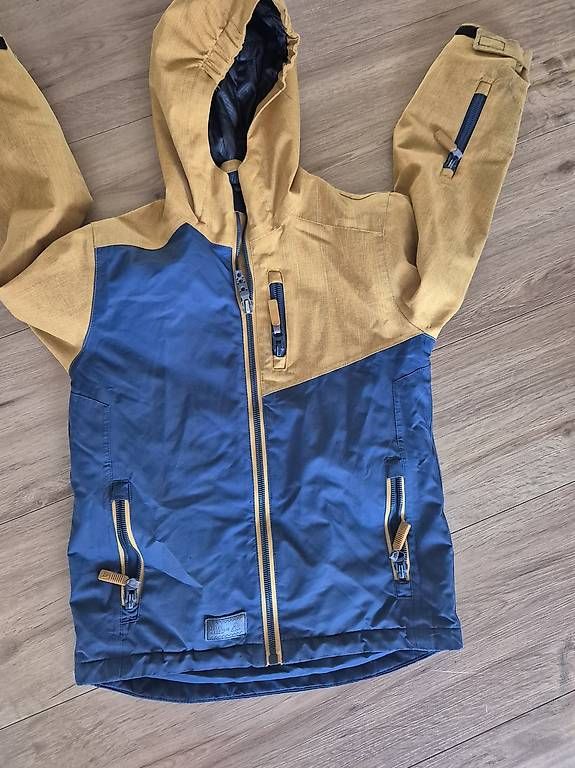 Jacken & Mäntel: Beach mountain gr. 140 winterjacke – Gebraucht aus Thun von Lexu4444 2
