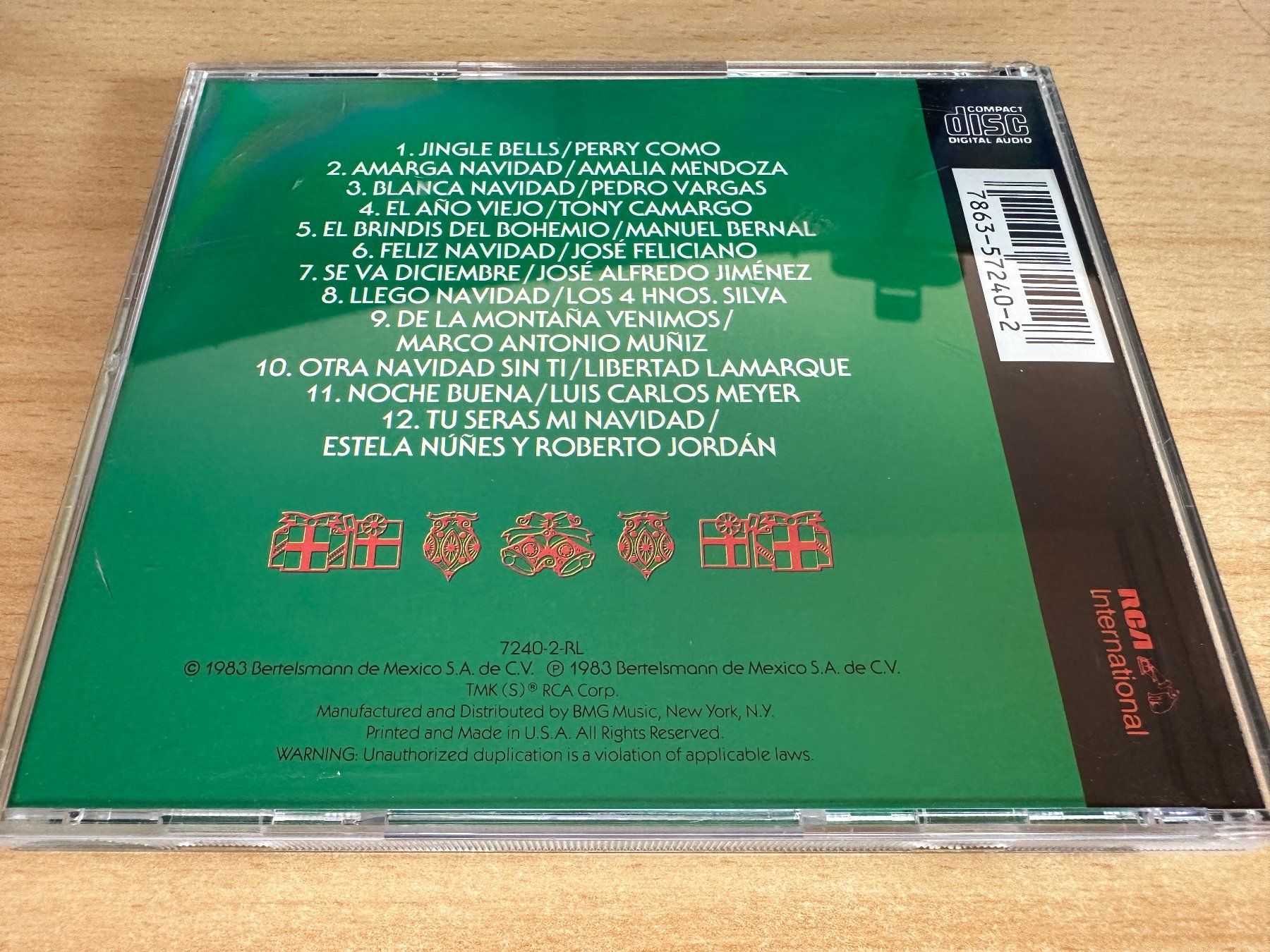 CDs: Merry Christmas America – Gebraucht aus Rikon im Tösstal von Alpenmutz 1