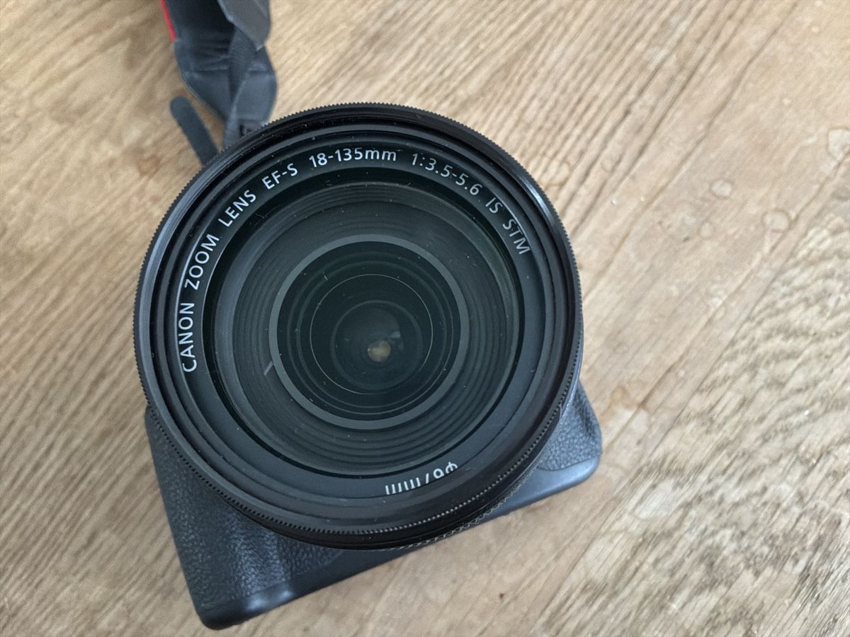 Canon Fotocamera: Digitale Spiegelreflexkamera Canon EOS 700D – Usato da Oberwil b. Zug venduto da asb_cct9 1