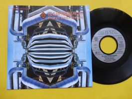 The Alan Parsons Project – Don't Answer Me