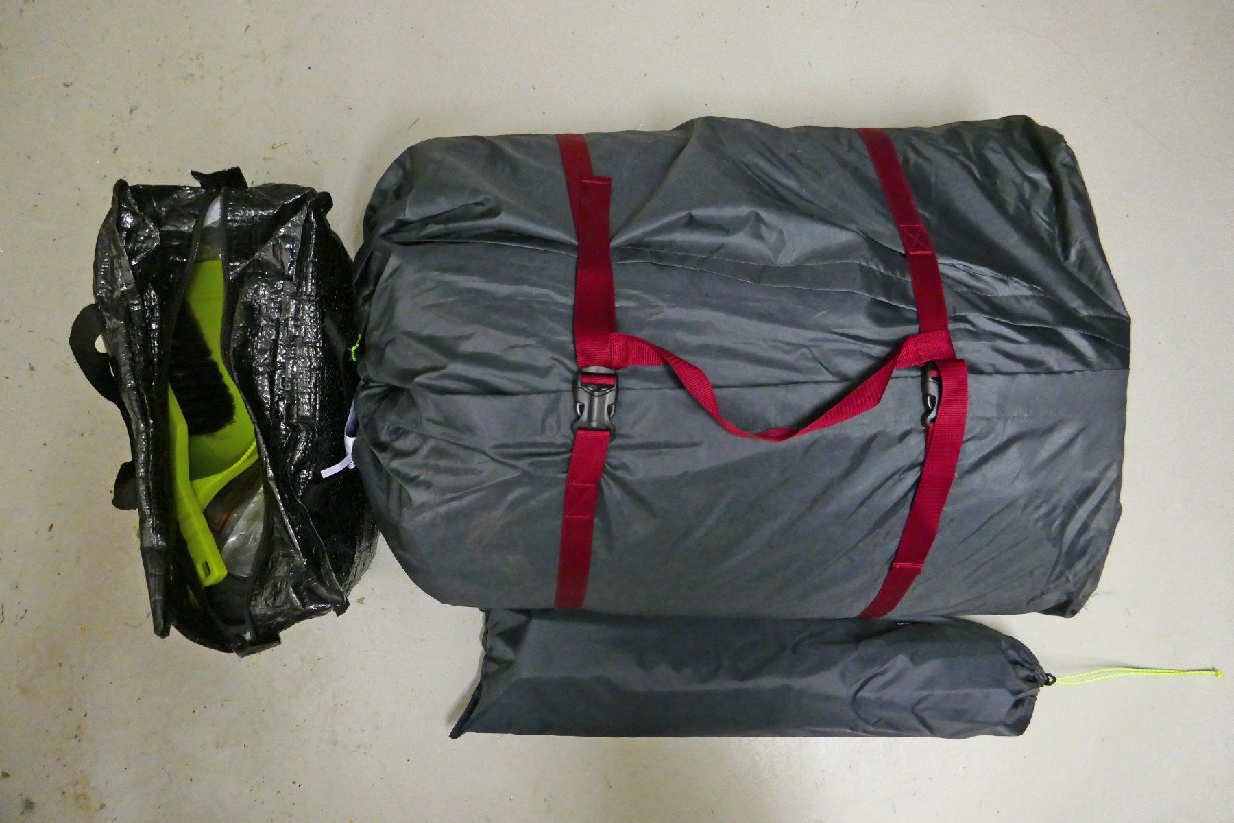 Jack Wolfskin Tende : Jack Wolfskin Zelt Great Divide RT mit Vorzelt – Usato da Hochfelden venduto da urswi02 3