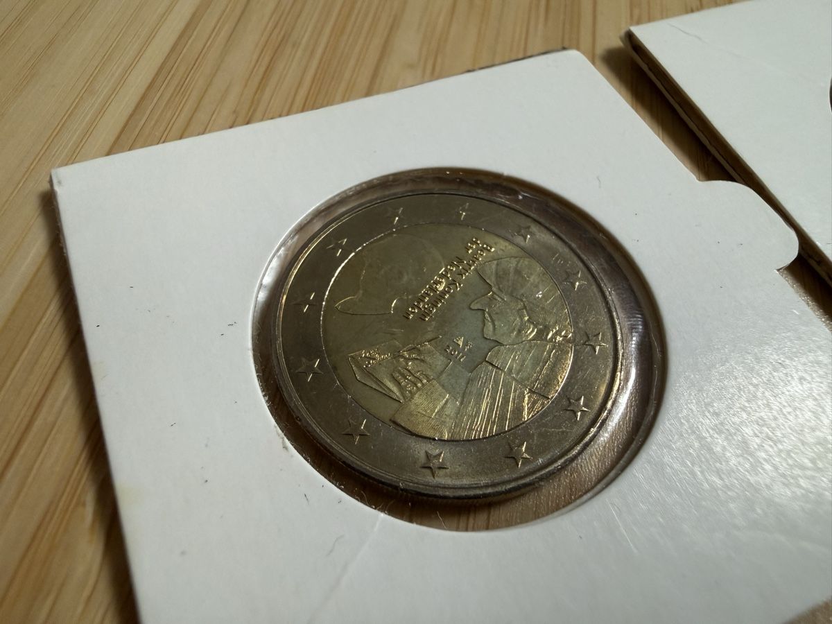 Alle Münzen: 2 x 2011 Queen Beatrix and Desiderius Erasmus – Neu (gemäss Beschreibung) aus Uitikon Waldegg von pjpgnet 2