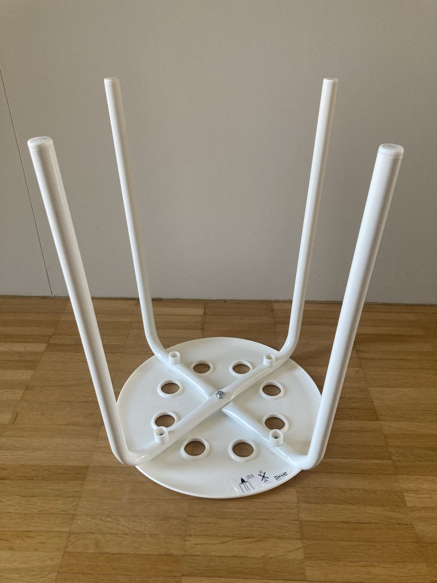 Ikea Tabourets: Ikea Hocker Marius Metall/Kunstoff – D'occasion à Zwingen par Kult2000 2