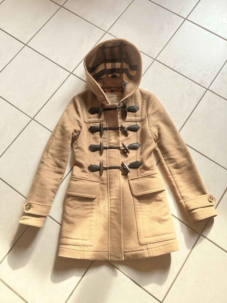 Burberry Cappotti: Burberry Damenmantel – Usato da Schattdorf venduto da Secondlife21