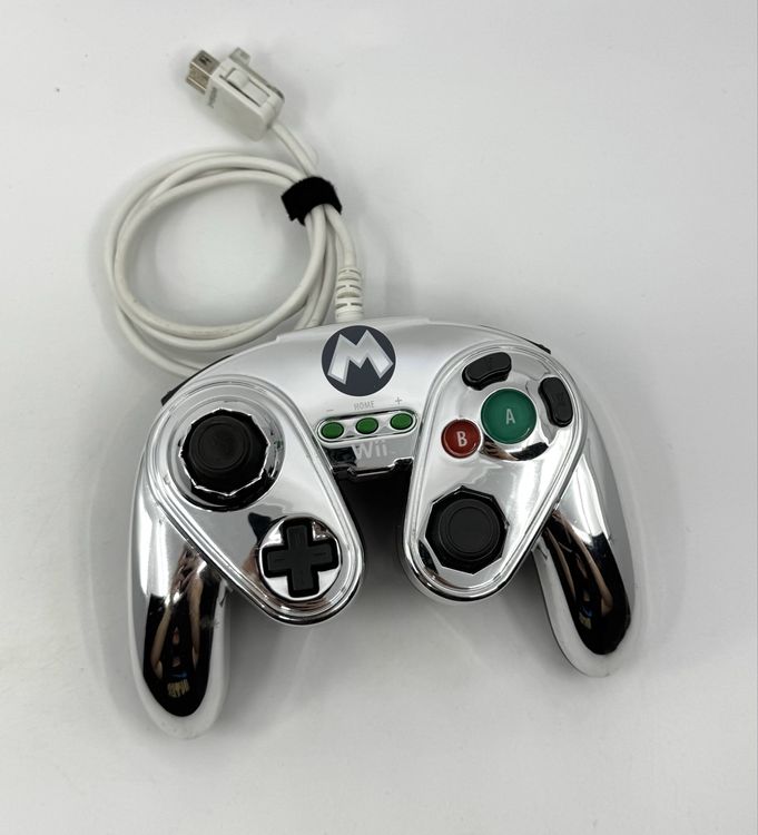 Metal Mario Controller Fight Pad für Wii/Wii U (Gebraucht) in Herisau ...