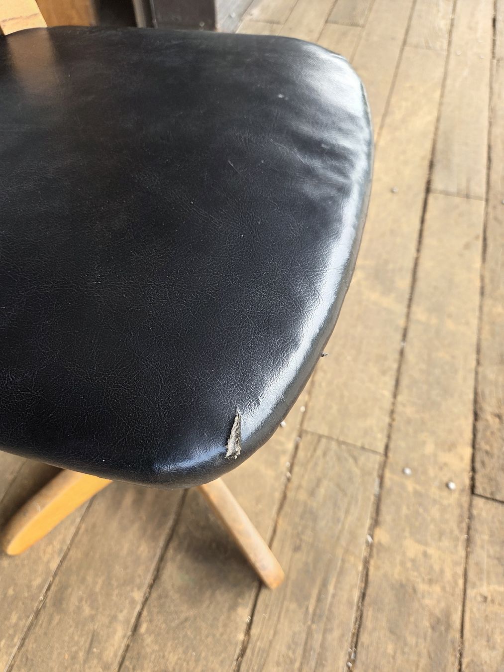 Stühle: Designer Bürostuhl – Gebraucht aus Herisau von Strahlkraft 1