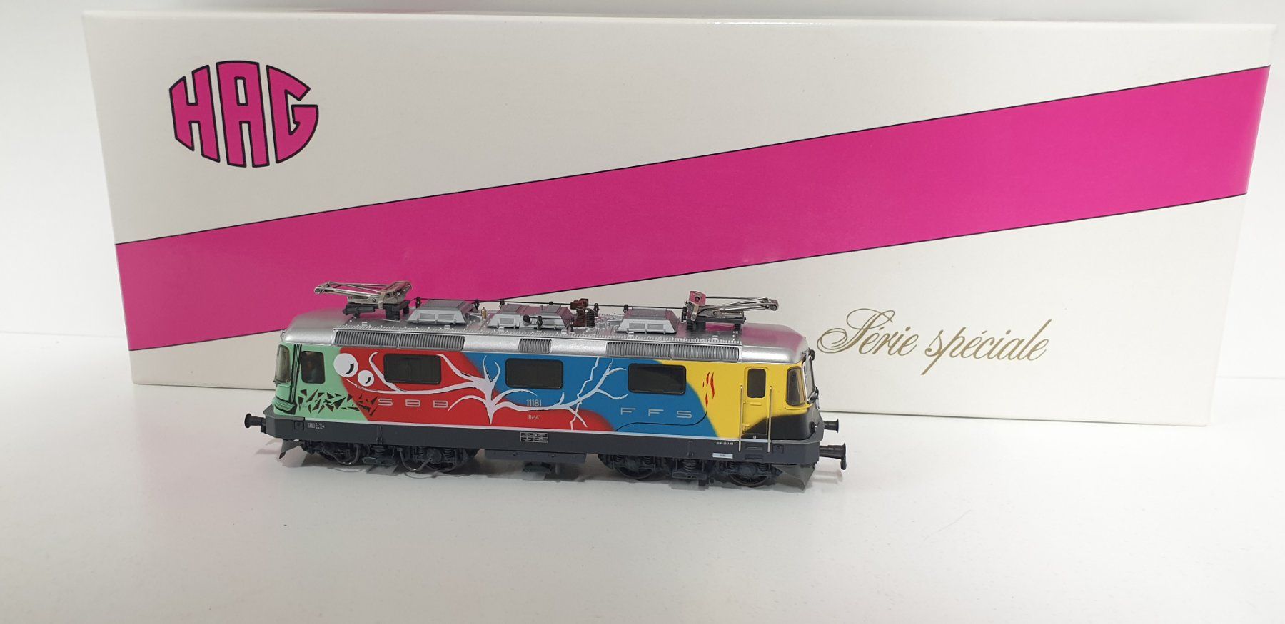 Hag Modellini di ferrovie: Hag SBB Re4/4 Bourret H0/AC Nr.268 – Nuovo (secondo la descrizione) da Geroldswil venduto da TopTrain54