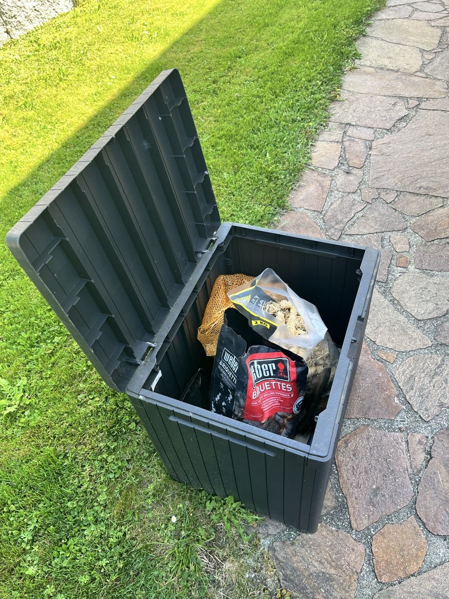 Accessori: Grillfass mit Zubehörbox – Usato da Trimbach venduto da Kurtu 3