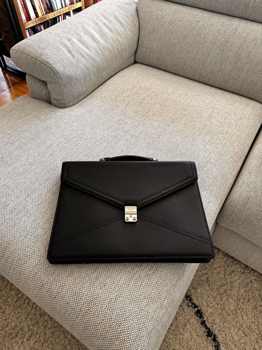 Lancel Valigie & Borse: Lancel Paris Black Textured Leather Envelope Briefcase / Doc – Nuovo (secondo la descrizione) da Lausanne venduto da Nicccooo