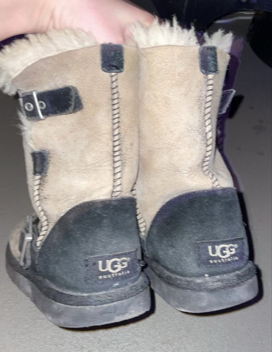 Ugg Schuhe für Mädchen: Bottes UGG fourrées, pointure 36 – Gebraucht aus Martigny von lovejess 1