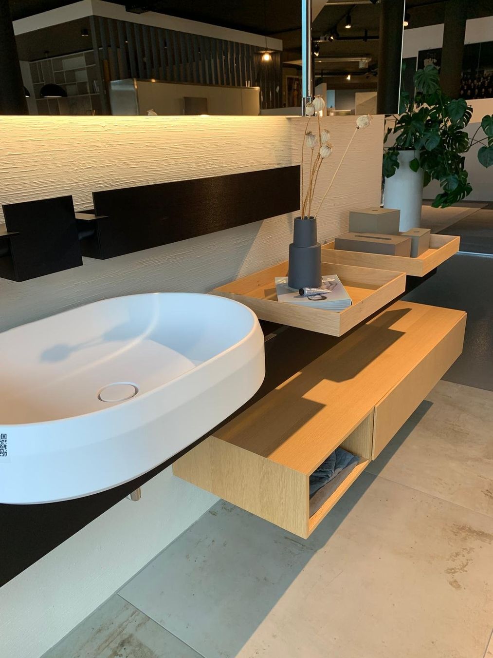 Mobili per bagno: AGAPE Waschtischanlage RICO – Usato da Stans venduto da AQWA_AG 1