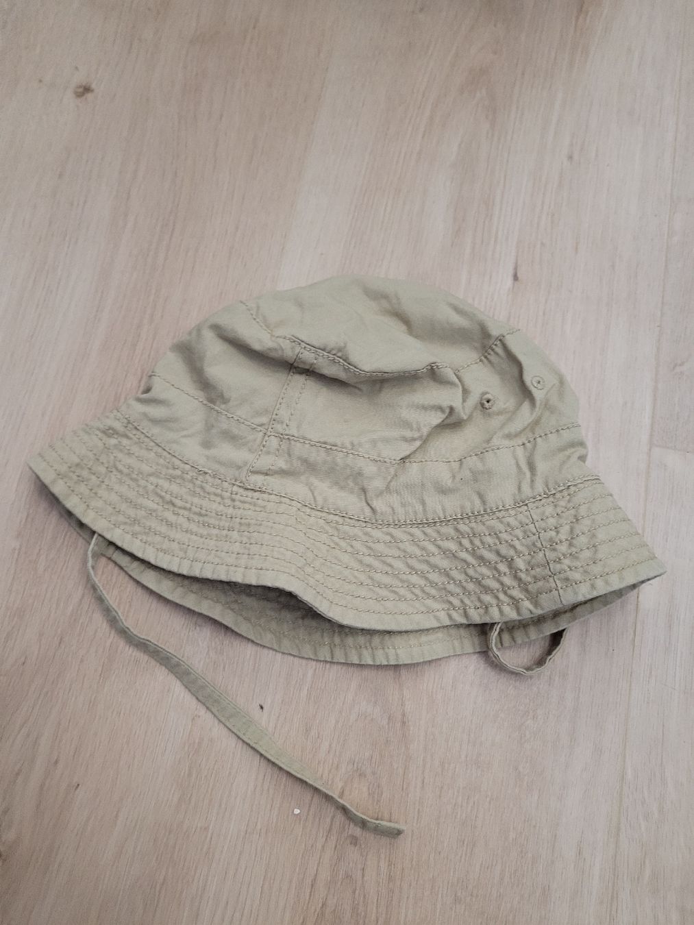 Altro abbigliamento per bambino: Sonnenhut Gr. 86 – Usato da Lupsingen venduto da sta_wgg5 1