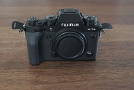 Fujifilm X-T4 Neuwertig, Garantie bis 06.27, OVP, L-Winkel