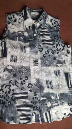 Gilet taille 3 L marque Nina Paris 100% lin