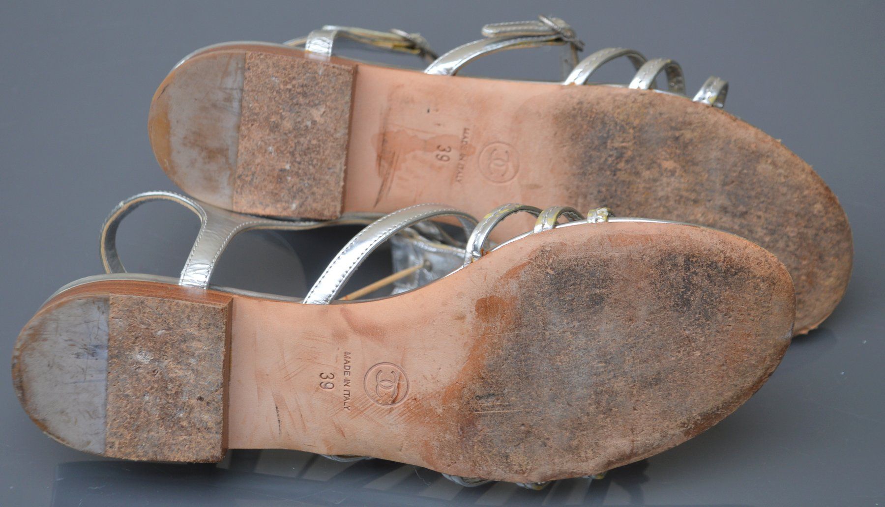 Chanel Scarpe da donna: Sandalen Chanel sandales .39 – Usato da Collonges venduto da Auganien 7