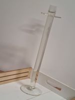 Nobler Langstiel Kerzenständer aus Glas. 38 cm