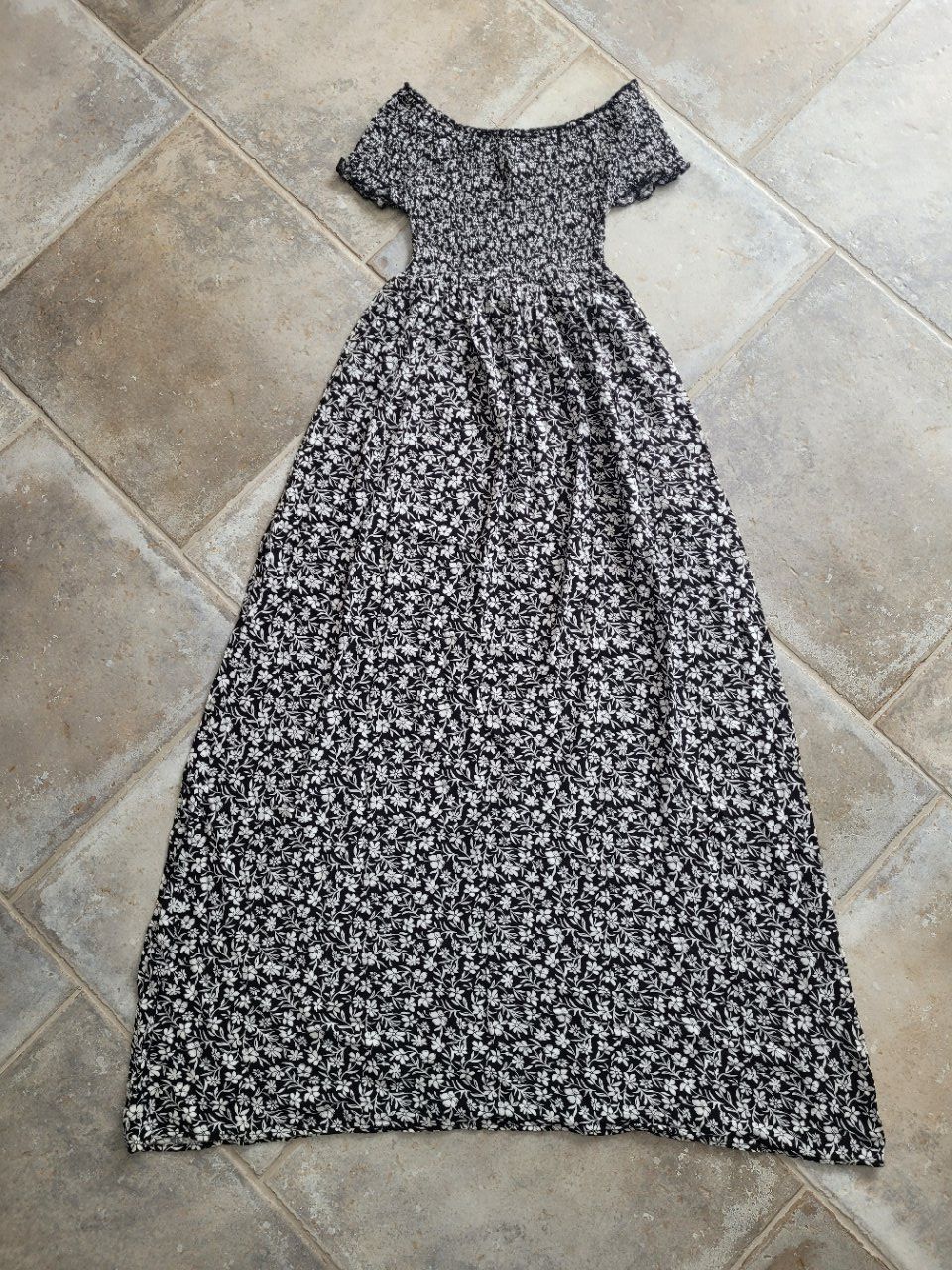 Vestiti: Kleid lang  Gr. S   Chicoree – Usato da Maur venduto da Edsch