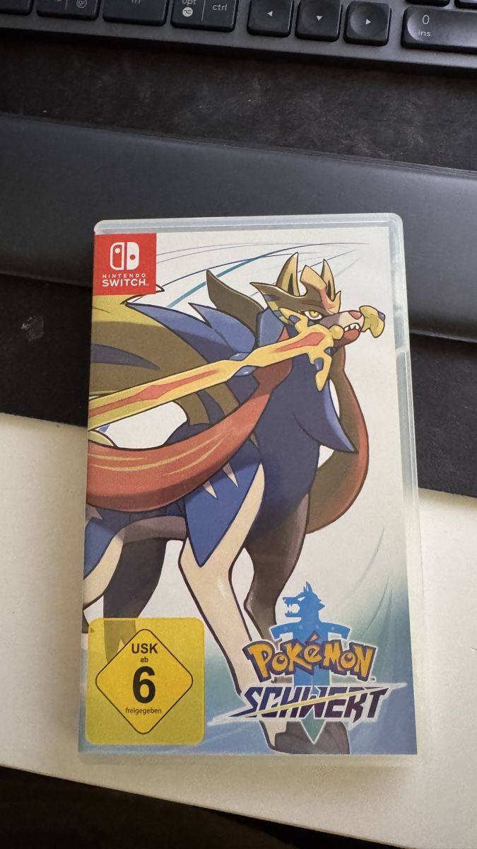 Pokémon Giochi: Nintendo Switch Spiel Pokemon Schwert – Usato da Triesen venduto da Honeybatcher