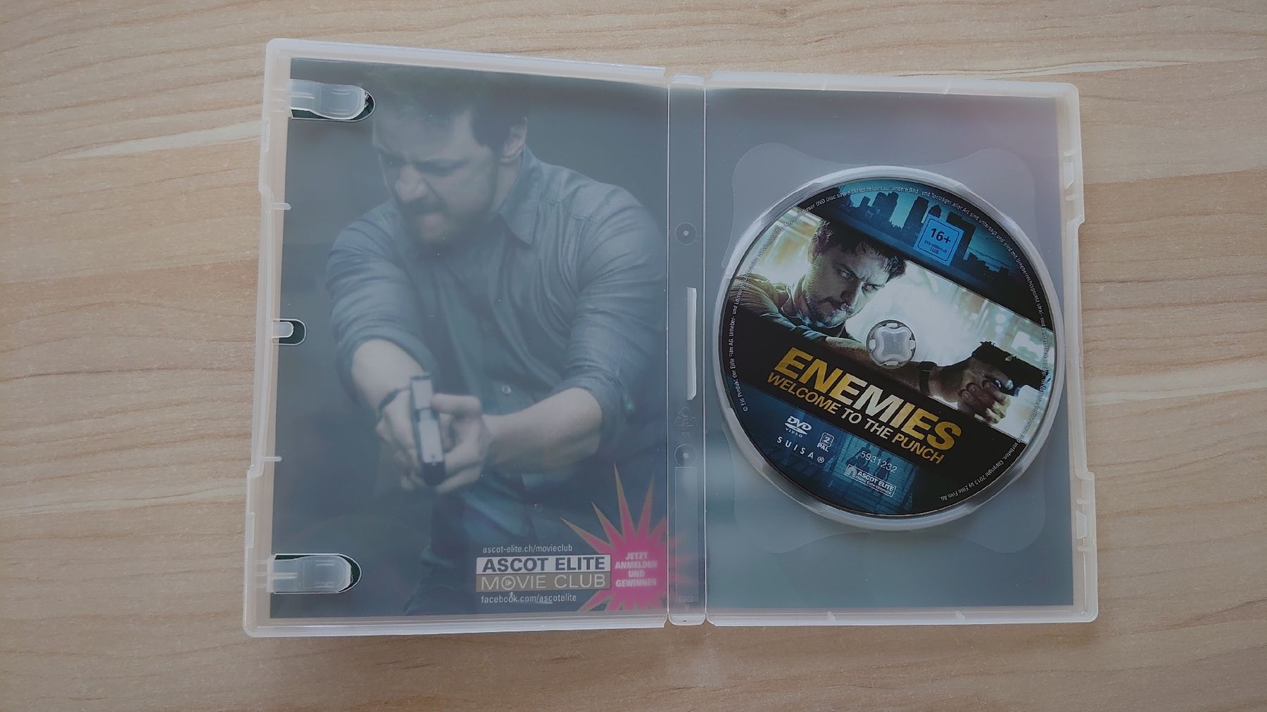 Tutti i DVDs: Enemies - Welcome to the Punch – Usato da Pfäffikon SZ venduto da Wild0 2