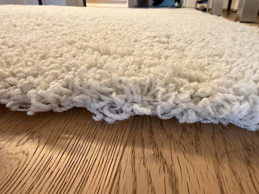 Tapis: Flauschiger Teppich – D'occasion à Gisikon par Sterena 1