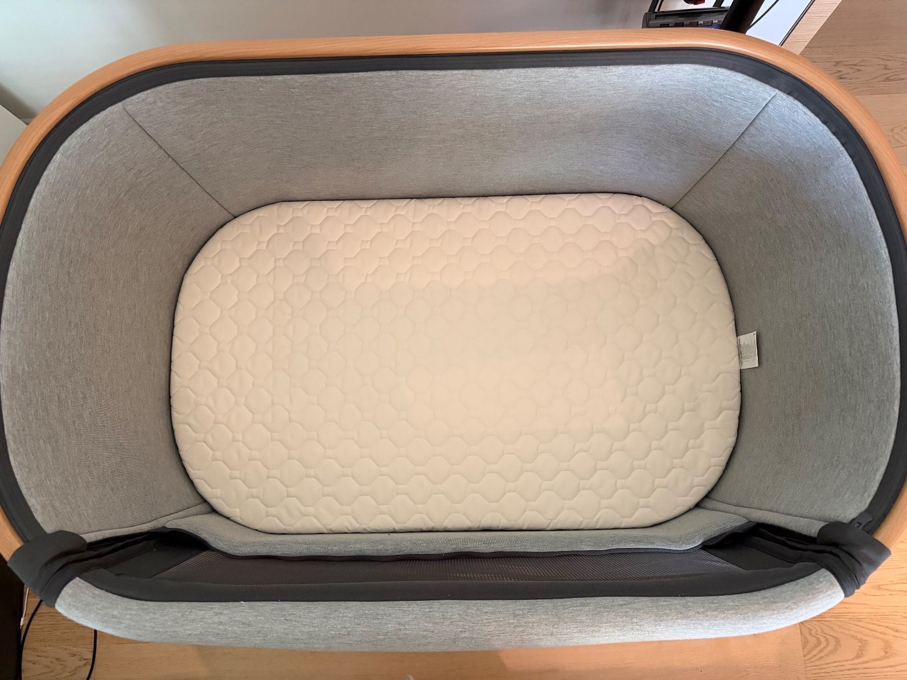 Maxi-Cosi Betten: Beistellbett Iora MAXI COSI – Gebraucht aus Birmenstorf AG von Beni123456789 2
