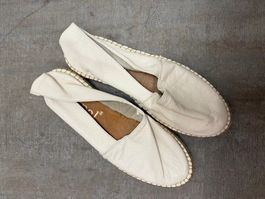 Ungetragene Espadrilles, Leder weiss,  Grösse 39