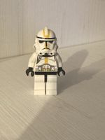 LEGO® Star Wars™ Minifigur ist ein Clone Trooper des 327th S