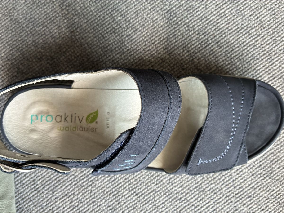 Damenschuhe: Waldläufer Sandalen Gr. 5 – Gebraucht aus Zürich von alva12 3