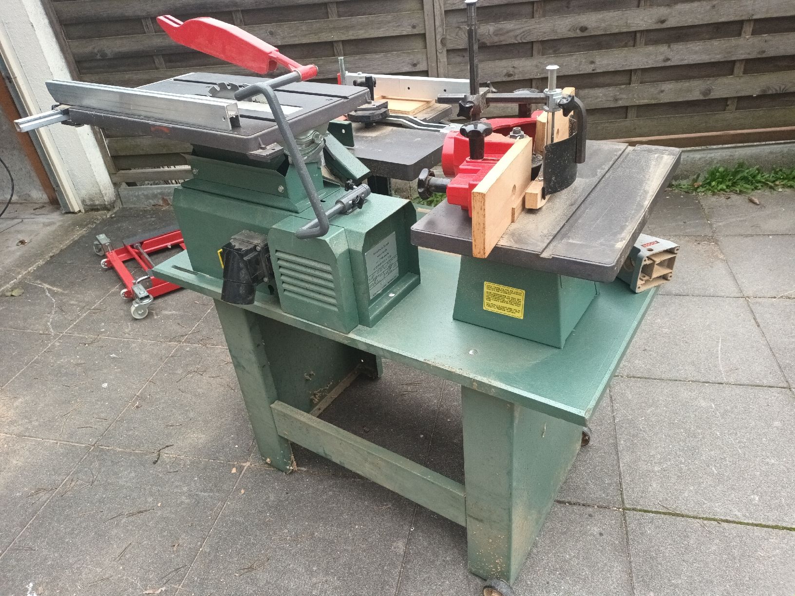 Tous les outils: Hobelmaschine – D'occasion à Wildegg par wer_6tpb