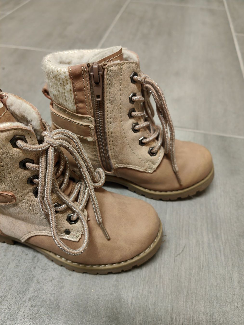 Schuhe für Mädchen: Stiefeletten gefüttert - Gr. 27 – Gebraucht aus Kirchleerau von hop82 2