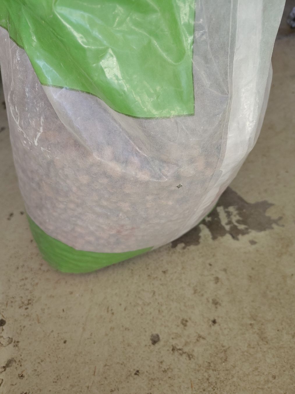 Piante & sementi: Sack Blähton ca. 5-6 kg sauber, gratis – Usato da Bertschikon Gossau venduto da Dewe13 1