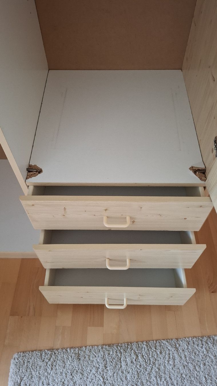 Ikea Armadi: kinderkleiderschrank – Usato da Effretikon venduto da syb_96nx 2