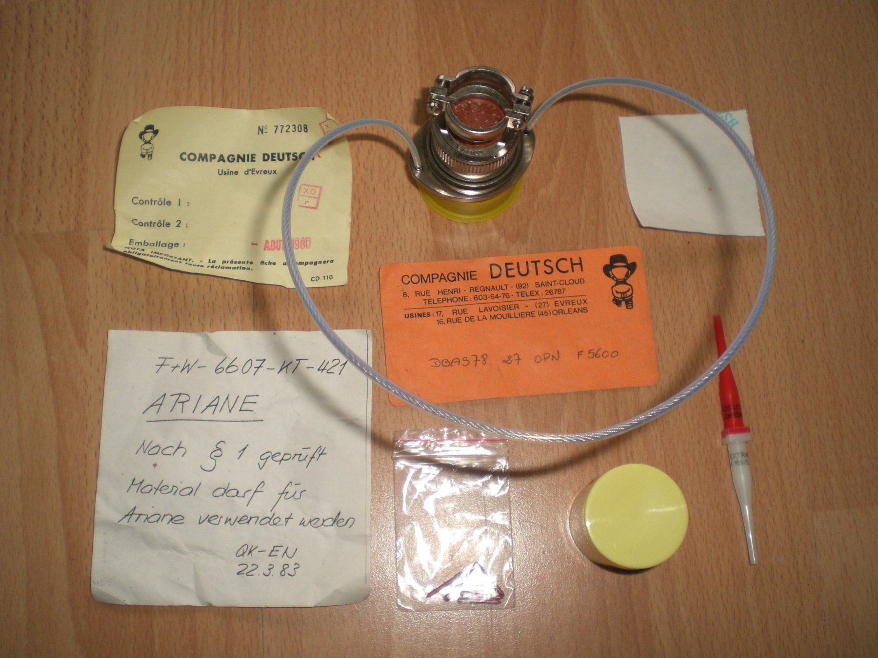Mesurer: Aviatik Stecker Ariane Rakete – Neuf (Voir description) à Grellingen par Neuron67 1