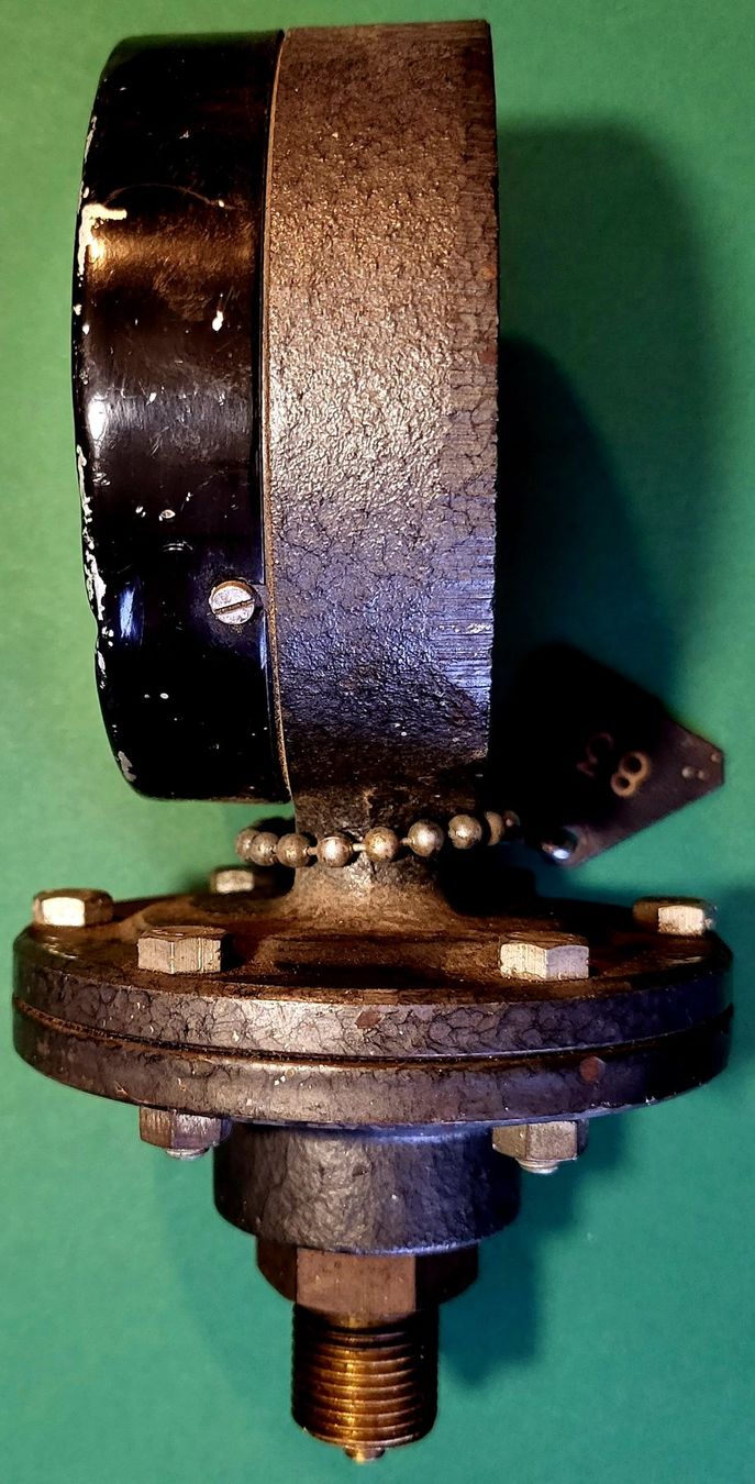 Tutte le decorazioni: Ancien manomètre pour déco – Usato da Montet (Glâne) venduto da Koada2 3