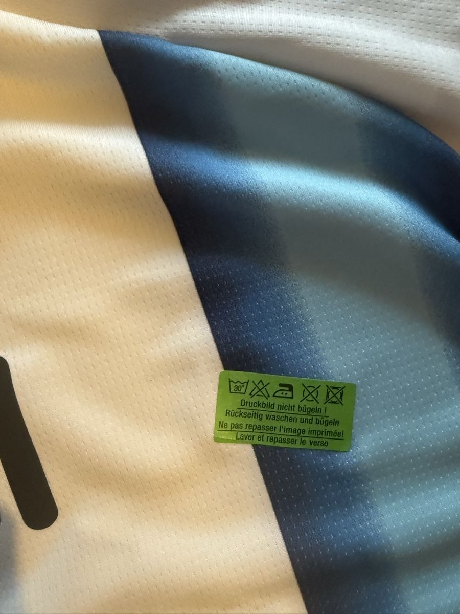 Adidas Maillots de corps & Pantalons: Originales Argentinien Trikot 2026 - Messi – Neuf avec emballage d'origine à Steinmaur par Naina 3