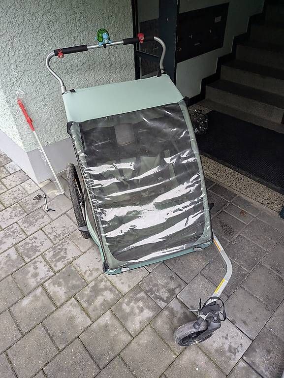 Thule Anhänger: Thule Coaster XT Veloanhänger & Buggy  CHF 150.- VB – Gebraucht aus Münchenbuchsee von Ciaro4 1