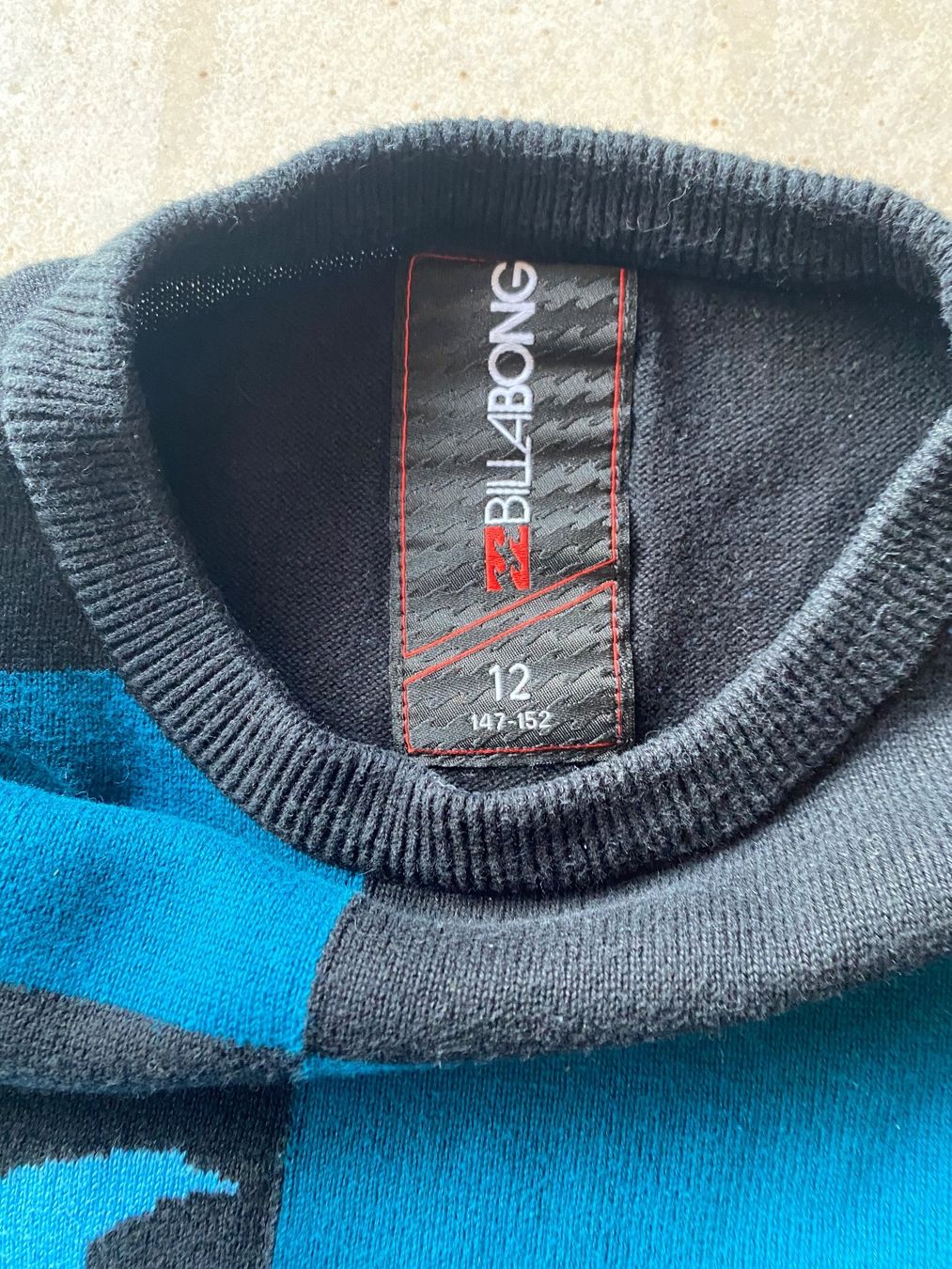 Billabong Pullover & Sweatshirts: 152  BILLA BONG Pullover – Gebraucht aus Orpund von Mary8972 1