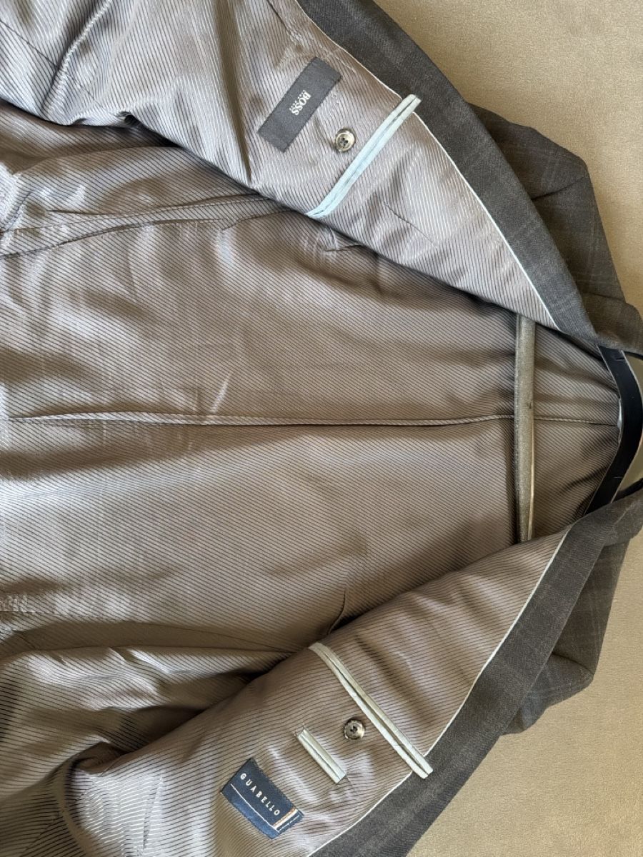 Hugo Boss Lotti di vestiti: 4ER    PACKAGE    HUGO  BOSS   SAKKO'S   ,   GR .  50 – Usato da Wetzikon ZH venduto da philippe_22 8