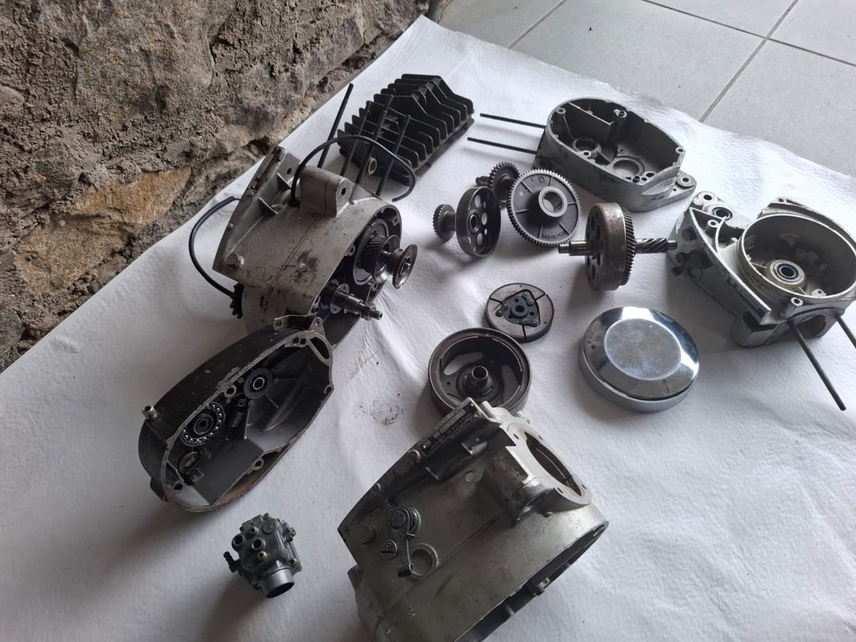 Toutes les pièces détachées moto: Pony sachs AB-ADV – D'occasion à Taverne par sim_zmb6 1