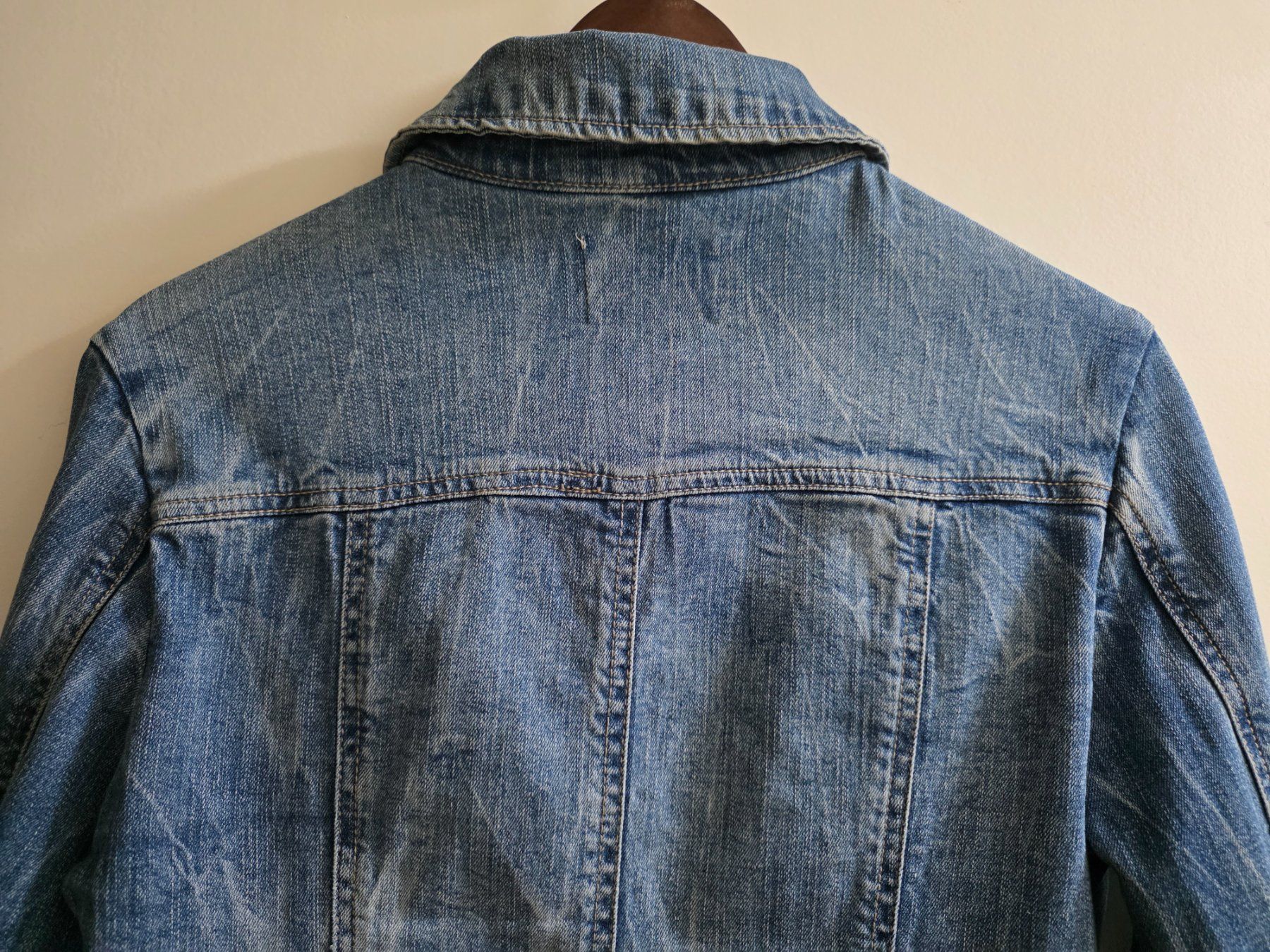 Giacche: Schöne Jeans Jacke von Terranova – Usato da Basel venduto da sci_67ms 5