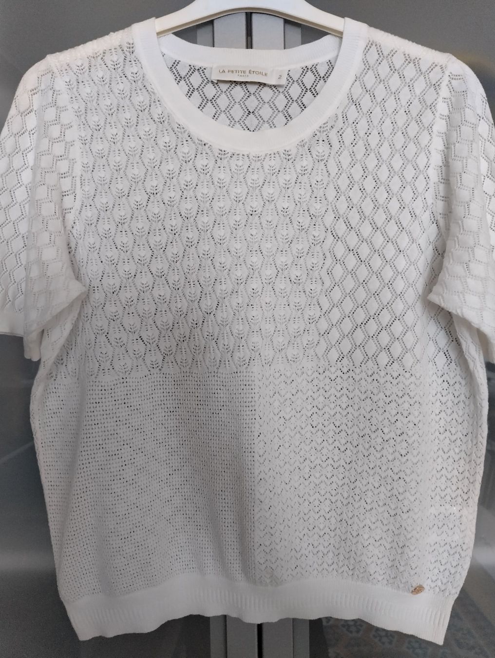 Maglioni & Felpe: La Petite Étoile Strickpullover Kurzarm Weiss36/38 NEUWERTIG – Nuovo (secondo la descrizione) da Baar venduto da Minerva2