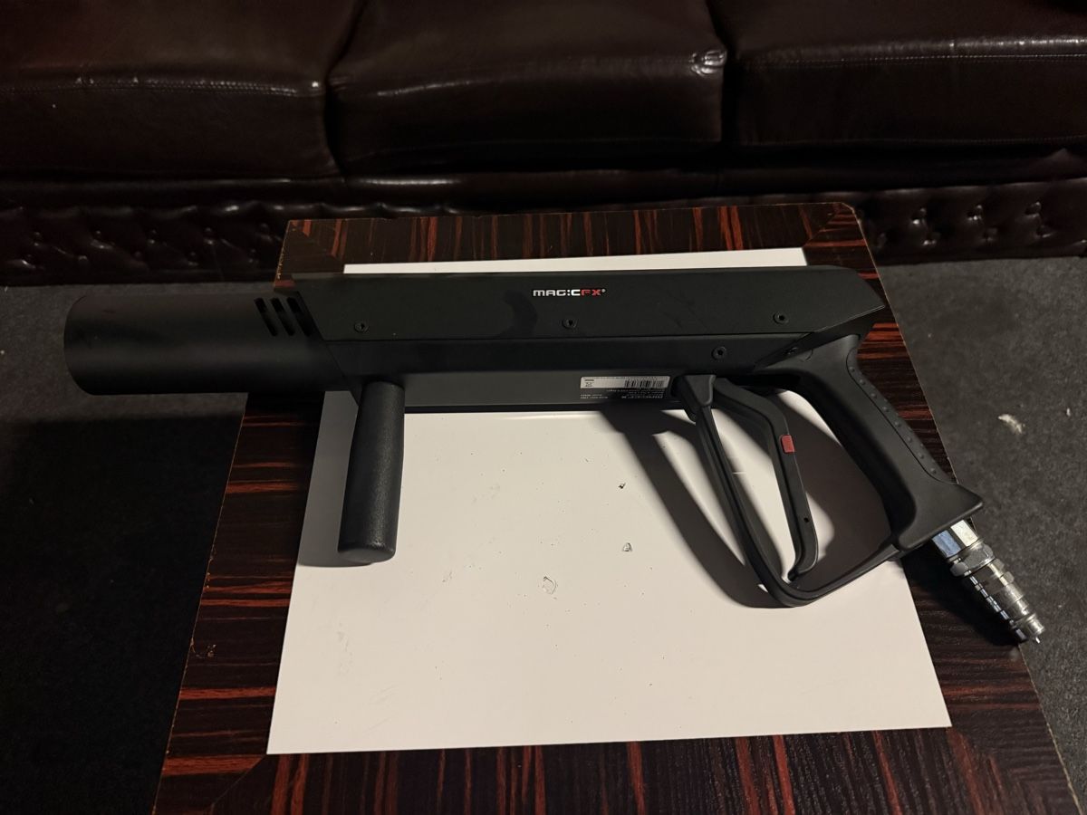 Tutte le decorazioni: MAGICFX  CO2GUN II neuwertig – Usato da Chur venduto da fashion2kxx 1