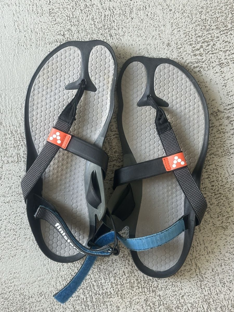 Vivobarefoot Scarpe da uomo: Vivobarfoot Sandalen Gr 40/41 – Usato da Volketswil venduto da Shadow1316