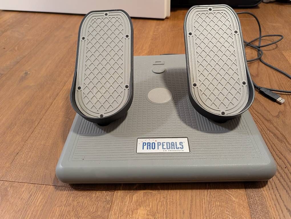 Controller: CH Pro Pedals (USB) für Flugsimulator – Usato da Meikirch venduto da Dave2003 1