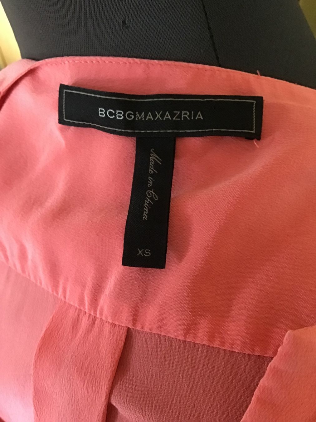 Blusen: Edle Seidenbluse v. BCBG MAX AZRIA - Koralle – Gebraucht aus Besazio von lionheart63 1