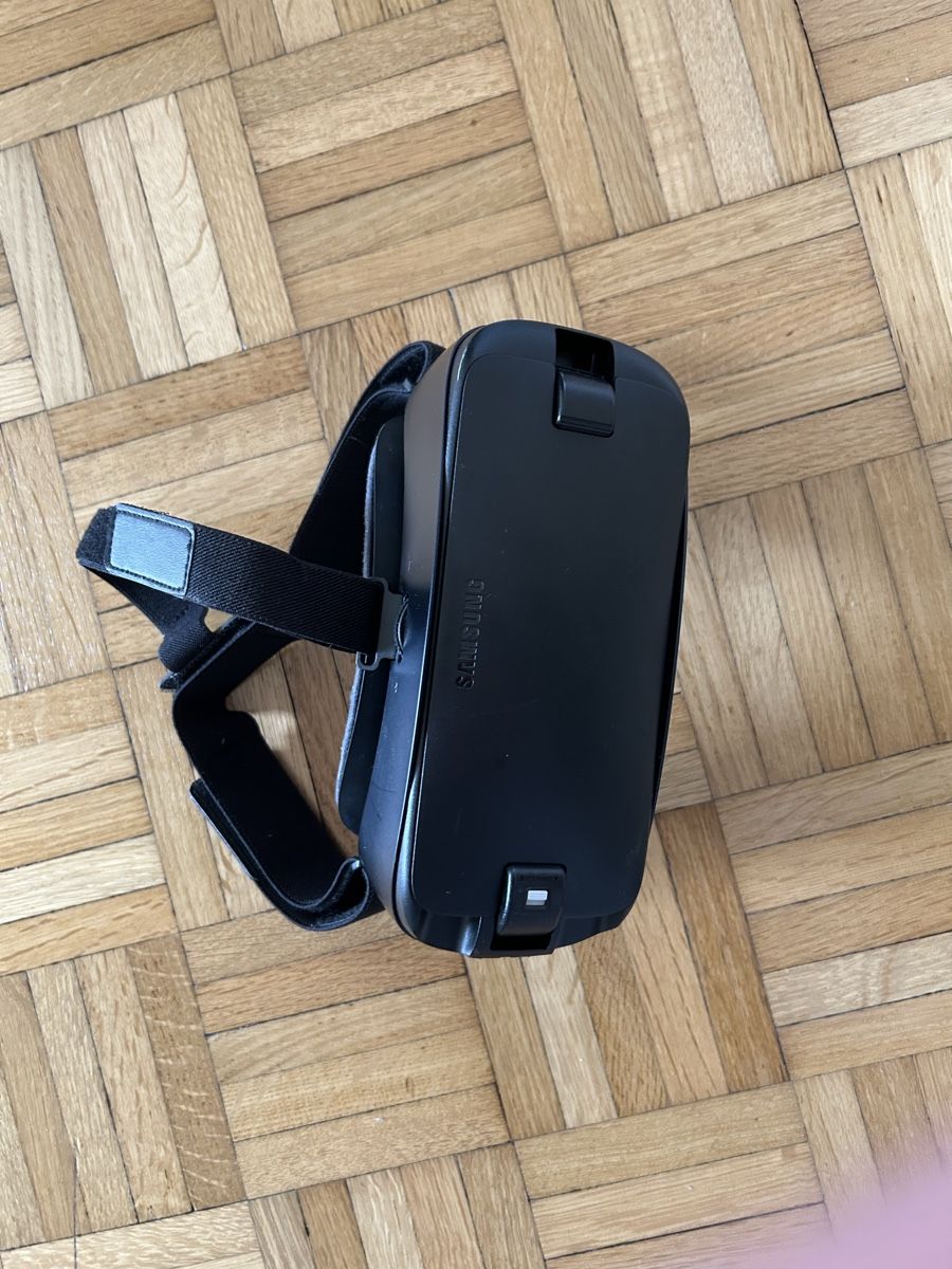 Samsung VR Brille: Samsung Gear VR Oculus – Neu (gemäss Beschreibung) aus Küsnacht ZH von Marcel4917 1