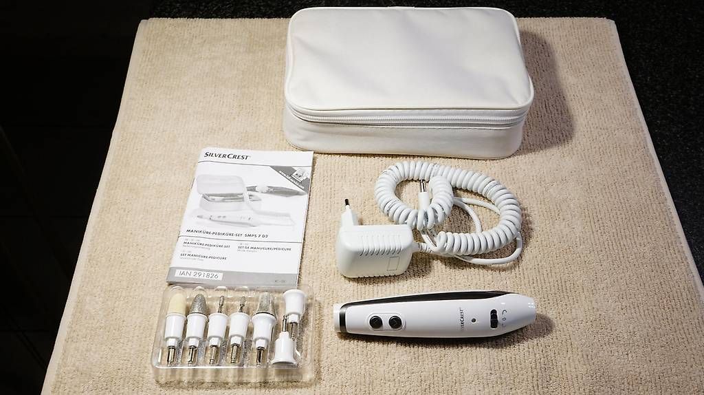 Maniküre: Maniküre & Pediküre-Set Neuwertig – Gebraucht aus Locarno von Kira712 1