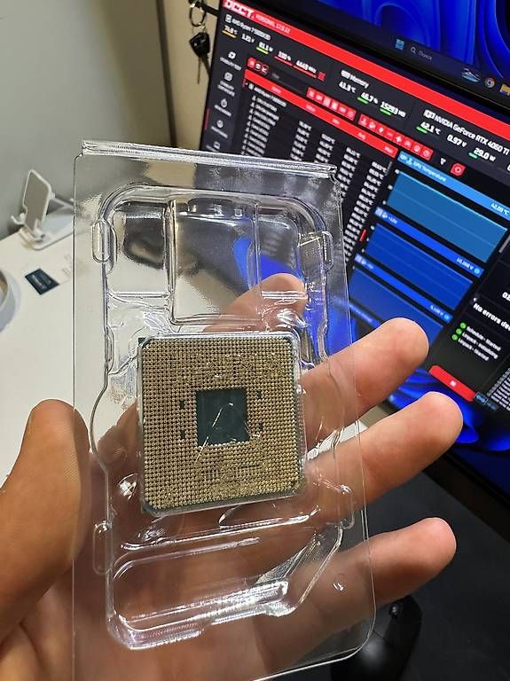 PC: Ryzen 5 5600X  – Usato da Baar venduto da dav_xy9s 1