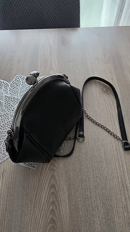 Borse da donna: Tasche – Usato da Wallisellen venduto da alj_cr5c
