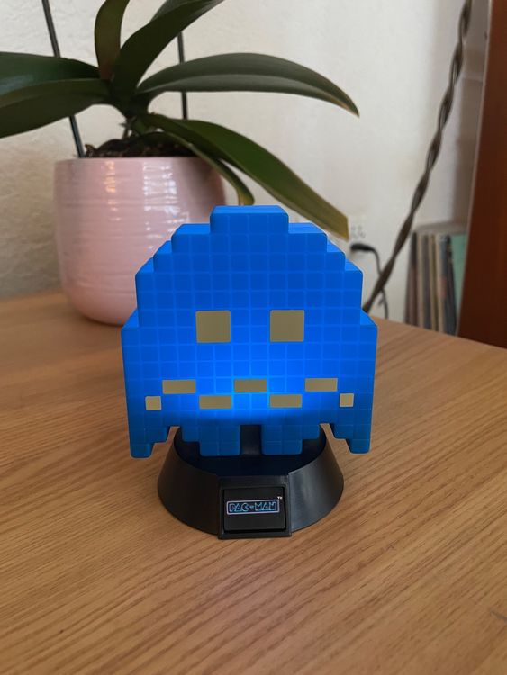 Pac man Lightbox figurine bleue avec boite Kaufen auf Ricardo